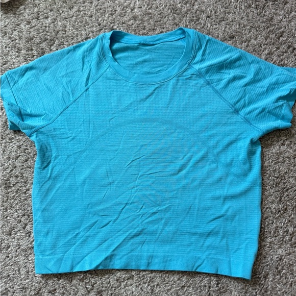 lululemon athletica Blue Short Sleeve Tee - Picture 1 of 2